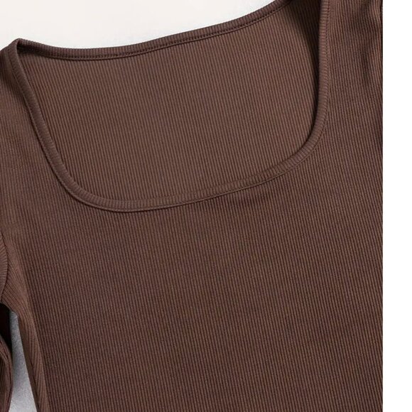 ATHLEISURE JUMPSUITS LIVE AUCTION LISTING - Picture 9 of 17